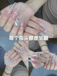 -十月·日式美甲美睫·纹眉