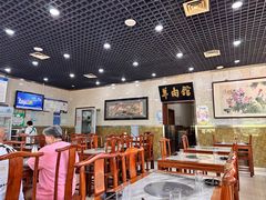 -壹条龙饭庄台基厂店