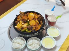 -撒拉人家.酸菜牦牛肉火锅