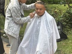 -首脑美容美发化妆美甲培训学校(龙岗校区)