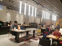 -麦当劳(西客站店)