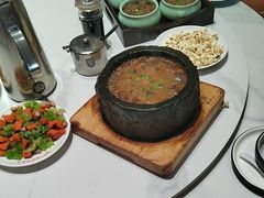-梅利汴京烤鸭•开封豫菜地标店(东大街店)