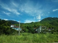 -安吉龙王山峡谷漂流