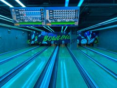 -世代星球·保龄球·镭战真人CS·团建(杨浦店)