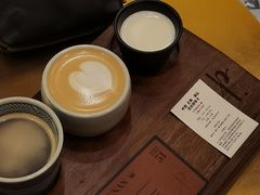 Champion&nbsp;set-Parking Coffee(孩儿巷店)