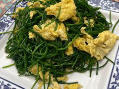 -壹阁胡羊焖饼(特色小吃街店)