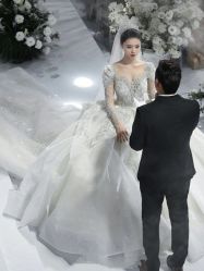 -Renee芮亦婚纱
