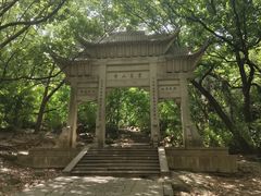 -灵岩山风景区