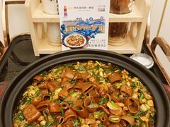 -品海楼·大连海胆锅贴馆(东港店)