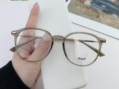 -罗伯特眼镜·蔡司官方授权(前海桂湾店)