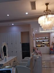 -Bollins波林丝•专研护发中心