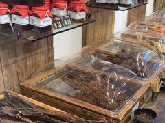 -嘉凌码头·重庆特产手工火锅底料(洪崖洞九楼店)