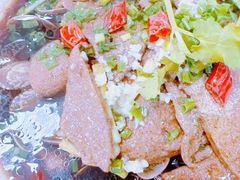-绝味鸭脖(龙阳路生活广场店)