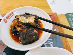 -呷佬·长沙手工米粉(金沙江路店)