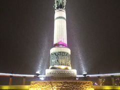 -人民防洪胜利纪念塔