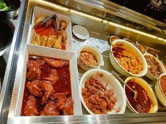 -爆炸头阿姨小四川正宗川味小吃(无任何分店)