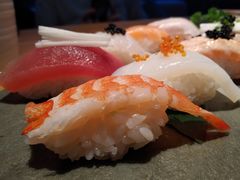 彩虹手握寿司拼盘-Hatsune隐泉日式料理(三里屯太古里店)
