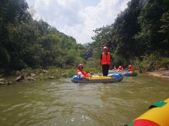 -仙山谷激浪漂流