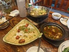 -小丫头餐厅·江浙菜·烧烤(灵隐店)