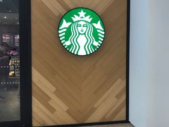 -星巴克臻选(济南恒隆店)