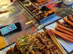 -胡记烧烤(黄山新村总店)