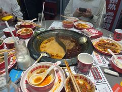 -生活如沸·顺德水牛奶火锅(大学路店)