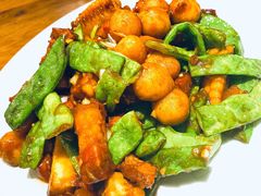 五花肉炒豆角小土豆-森龍邑·烧烤·海鲜·炒菜(闽江路店)