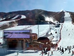 -富龙滑雪场