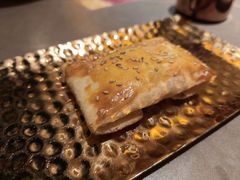 羊肉烤包子-塔哈尔·新疆盛宴(奉贤龙湖店)