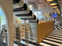 -奈尔宝·儿童乐园·亲子餐厅(前滩店)