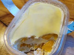 -蜜蜂小象·榴莲千层蛋糕(时代汇11栋店)