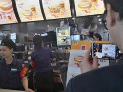 -麦当劳(深圳北站高铁店)