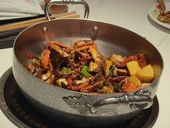 -七欣天香辣蟹火锅(闵行浦江欢乐颂店)