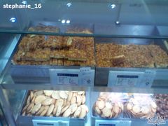 C360_2011-05-01&nbsp;19--哈氏·上海哈尔滨食品厂(五角场万达广场店)