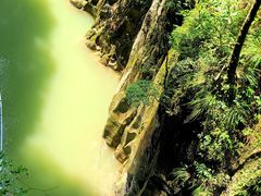 -蝶舞清江·恩施地心谷景区