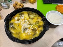 -山城外·非遗酸菜鱼(蜀都万达店)