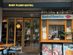 -饱嗝·小炒云南菜·见手青乌鸡汤锅(来凤街国创园店)