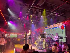 -喜鹊音乐酒馆(西街店)