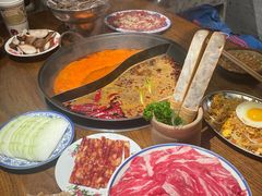 -萍姐火锅·公路夜市(武汉首店)