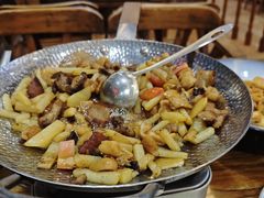 -老唐三下锅 ·张家界地标美食(溪布街店)