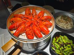 -巴厘龙虾·榜首油焖大虾(音乐学院·沿江酒馆店)