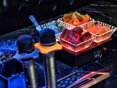 -皇马纯KTV·量贩·聚会(民治店)