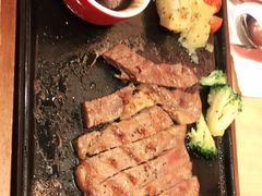 -必胜客(WOW中心城店)