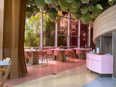 -水桶王国主题餐厅·聚会·生日派对·亲子活动·家庭套餐(亚龙湾希尔顿店)