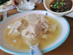 -土砂锅生态山庄·非遗砂锅雅鱼