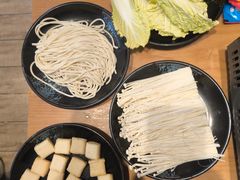 -华府九号海鲜烧烤大排档(龙域店)