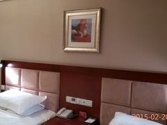 -峨眉山世纪阳光大酒店(峨眉高铁站店)