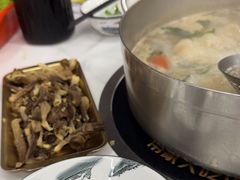 -刘少华贵州小黄牛·鲜牛肉火锅(总店)