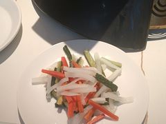 -阿瓦山寨·湘菜现炒·剁椒鱼头王(咸阳总店)