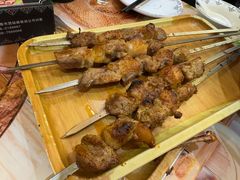 -乡村馕坑肉·烧烤·新疆菜·本地人更爱吃(阿勒泰首店)